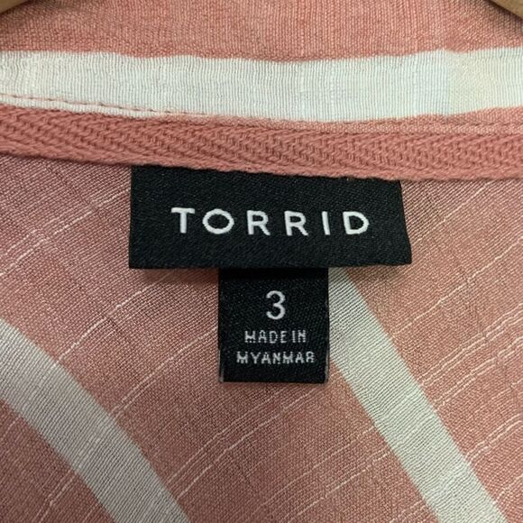 TORRID Lindsay Drop Shoulder Button Down Top Dusty Pink Size 3 3X 22 24 - Picture 10 of 12